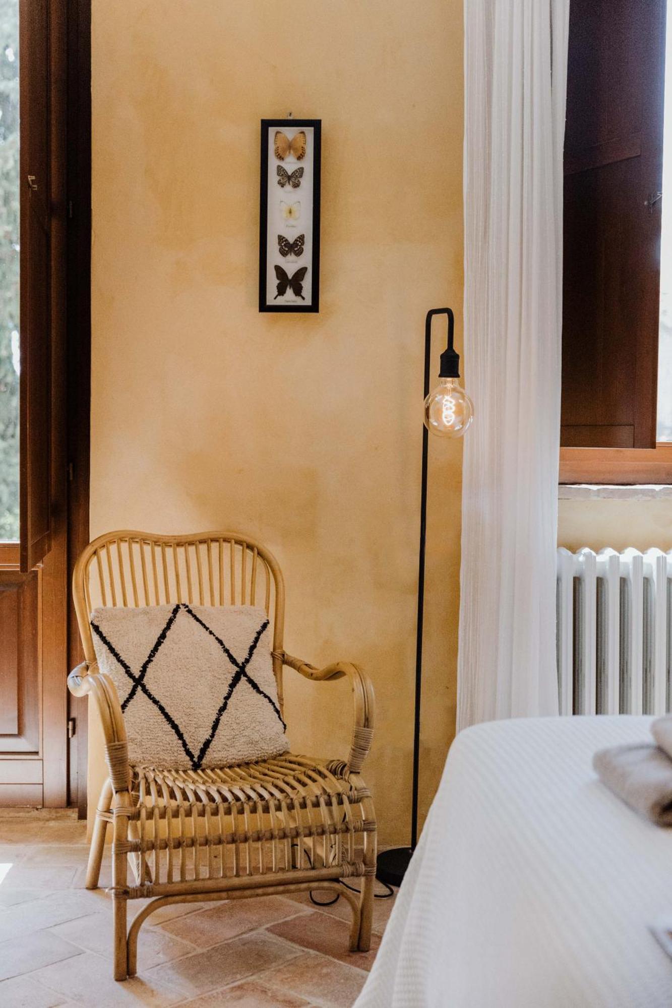 Agriturismo Qui Voglio Monte Roberto Eksteriør bilde